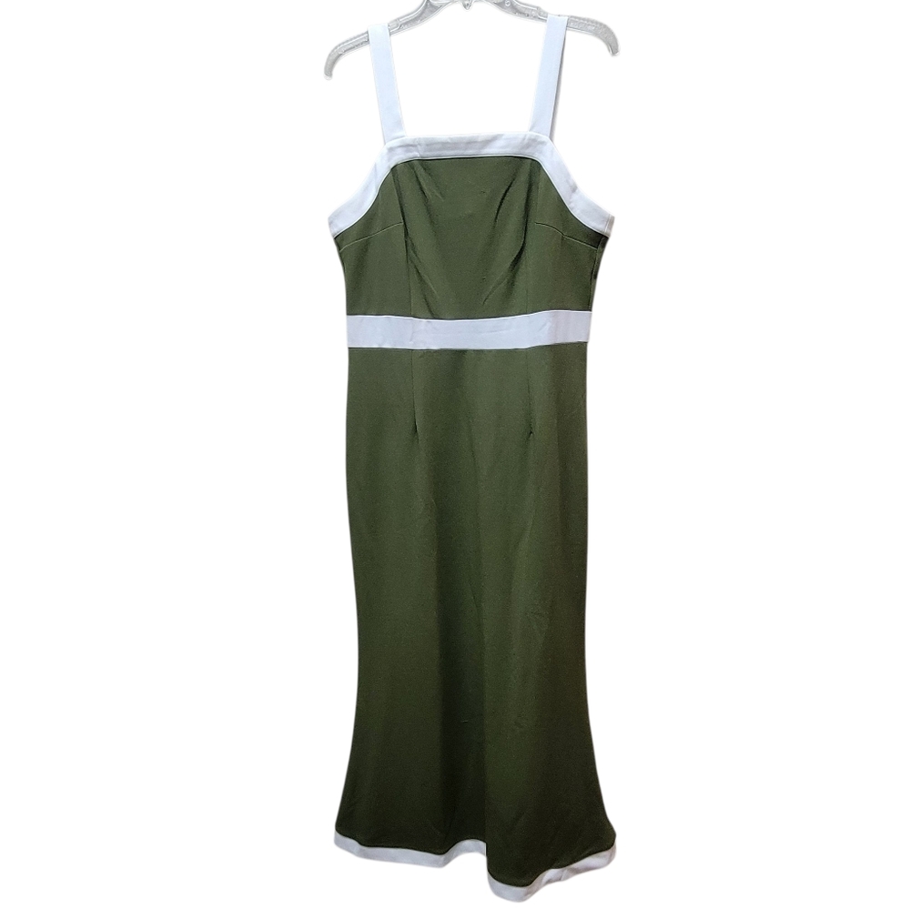 Elegant Olive Green Dress with White Accents - NWOT💐